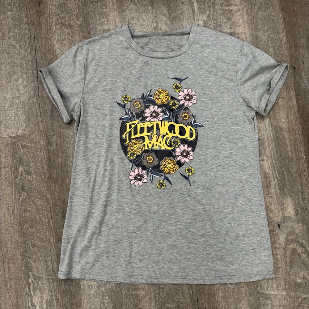 Fleetwood Mac Gray Floral Band Tee NWOT Sz L/XL